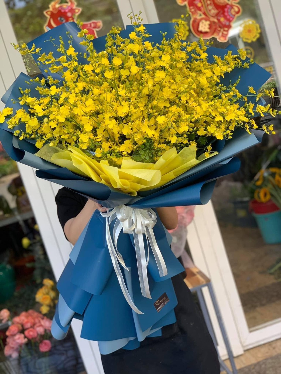 Mẫu Hoa Bó Joy Flowers